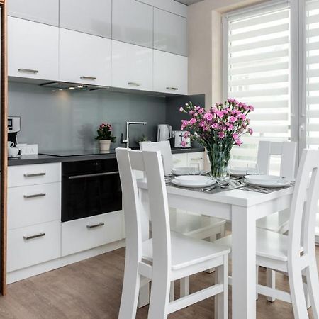 Arianska 6 Apartments By Let'S Cracovia Esterno foto