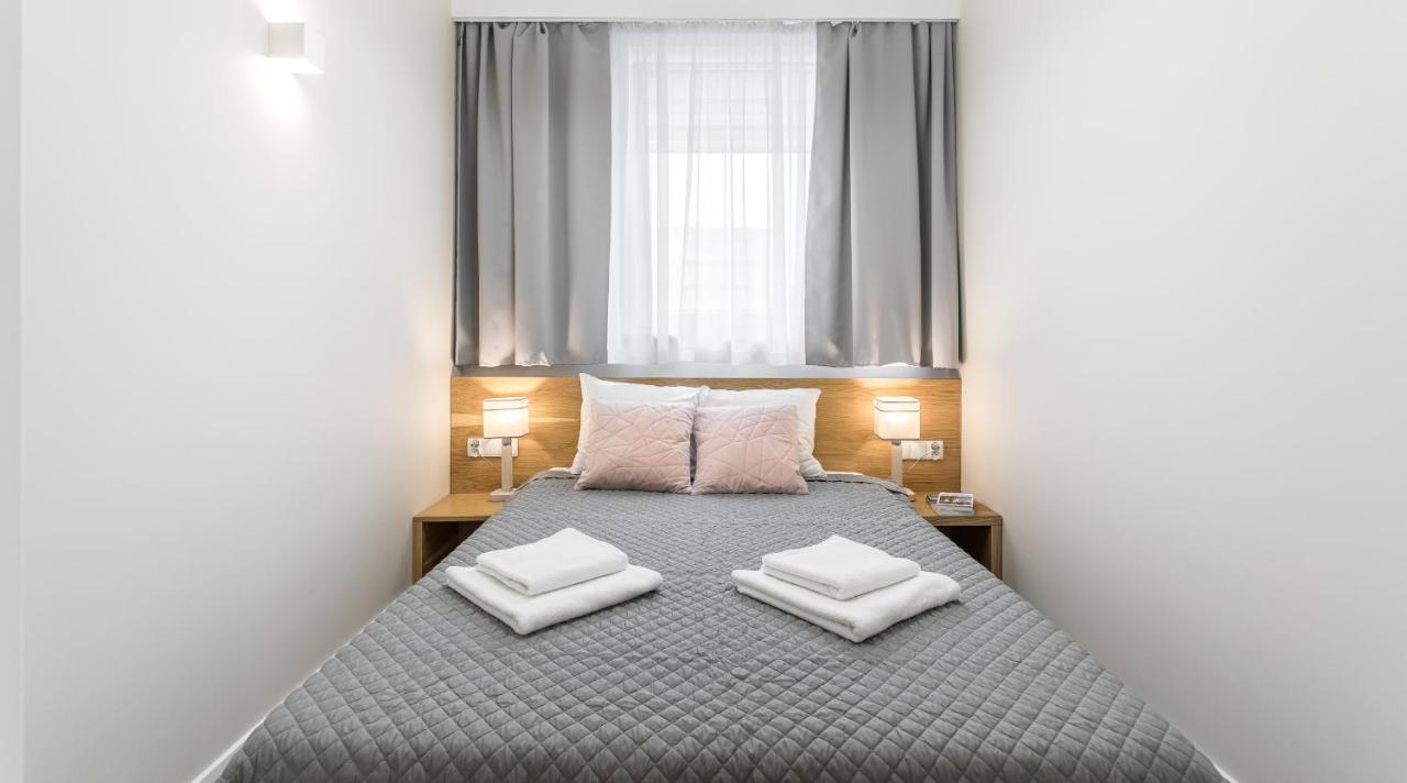 Arianska 6 Apartments By Let'S Cracovia Esterno foto